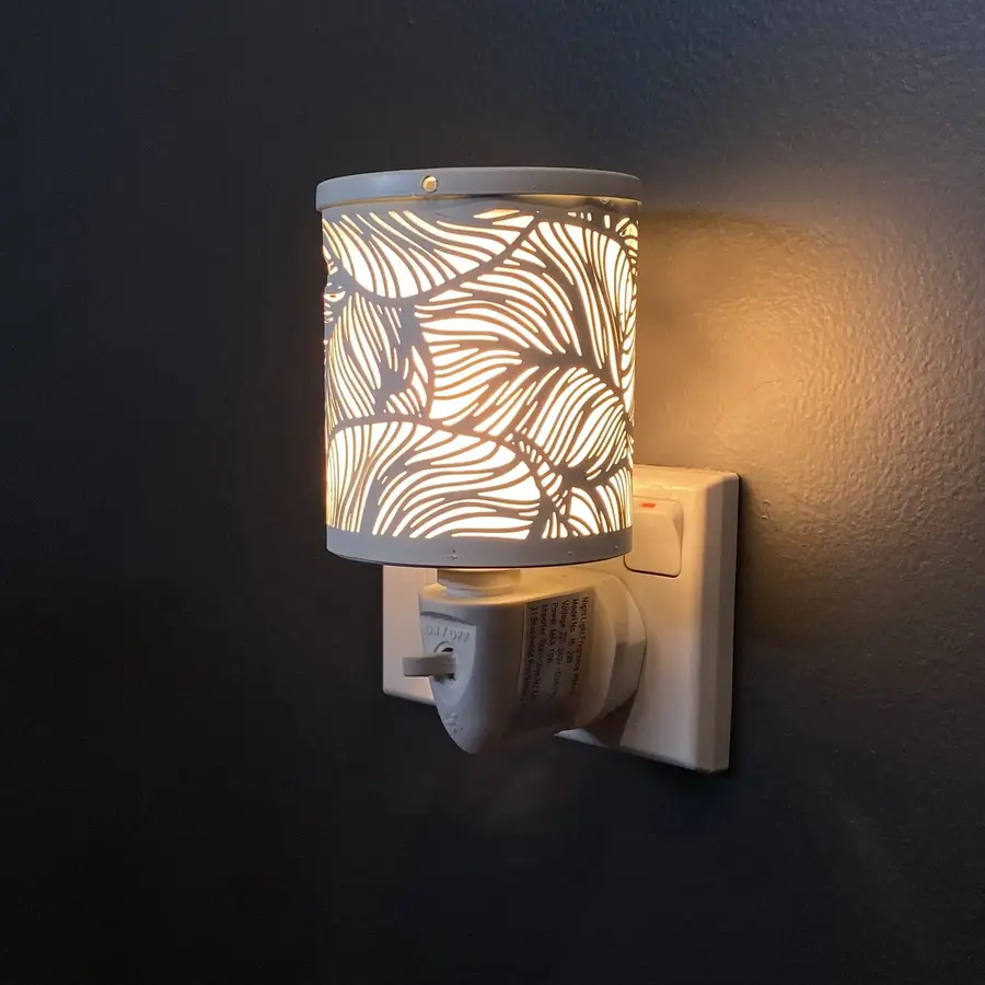 White Leaves - Night Light